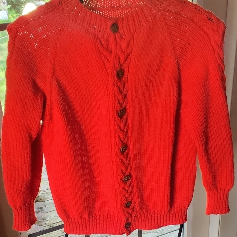 Handmade Vintage Cable Knit Red "Dallas Cowboys" Button Down Sz.‎ L-XL Sweater